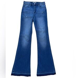 Mid-Rise Wide Leg Flare Jeans in Medium Blue